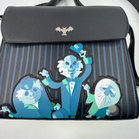 Loungefly Hot Topic Hitchhiking Ghost Crossbody Bag - Picture 5 of 10